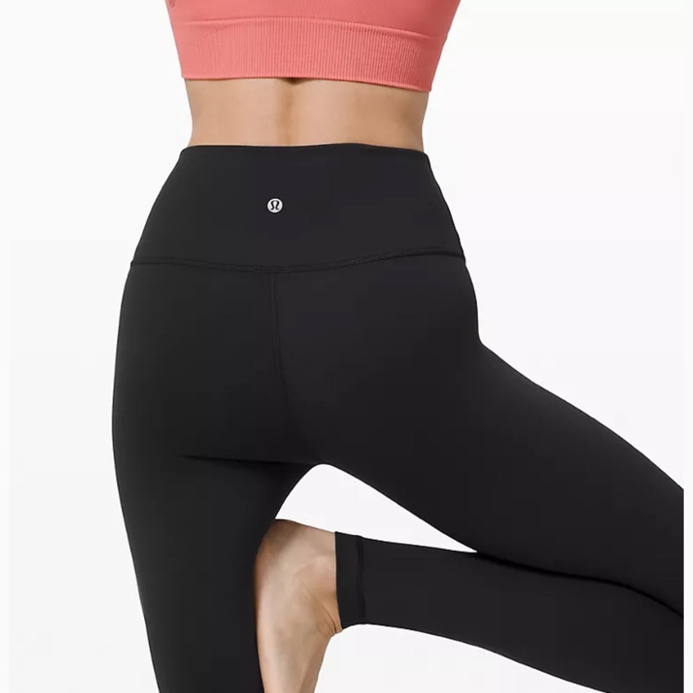 Lululemon Athletica • Wunder Under Tight 28”